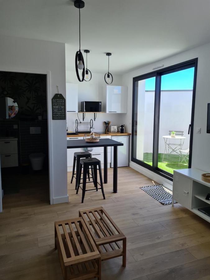 Location La Belle - La Rochelle B Apartment Exterior foto