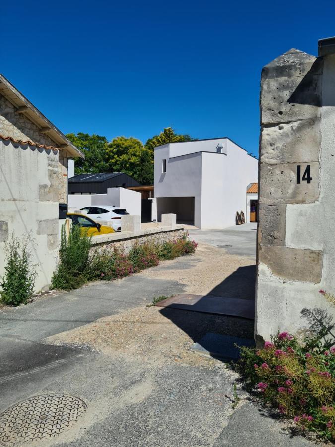 Location La Belle - La Rochelle B Apartment Exterior foto